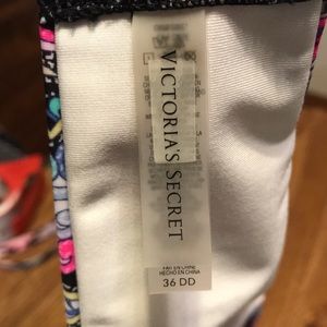 Victoria's Secret Swim - Swim suit top Victoria's Secret Swim - Swim suit top